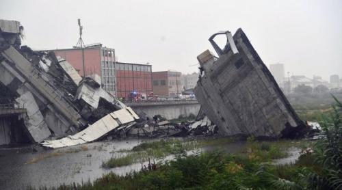 UPDATE. Doi români au murit în tragedia de la Genova. Căutarea victimelor continuă