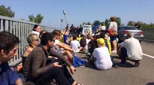 „Ne-au târât pe jos!”. Unioniștii așteaptă răspunsuri de la MAI-ul moldovenesc