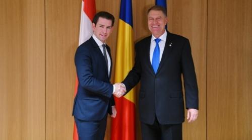 Cancelarul Austriei: Firmele austriece ar putea să-și strângă lucrurile și să plece din România