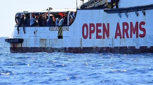 România nu va mai prelua niciun migrant de pe nava caritabilă Open Arms. Care e motivul