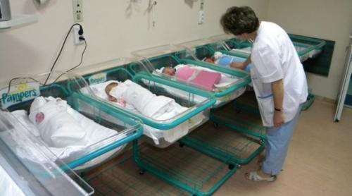 Maternitatea din Timișoara: dosar penal în cazul bebelușilor și al cadrelor medicale confirmate pozitiv COVID-19