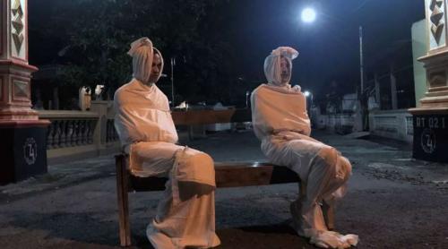 Coronavirus în Indonezia: locuitorii sunt speriați cu fantome pentru a respecta măsurile de izolare