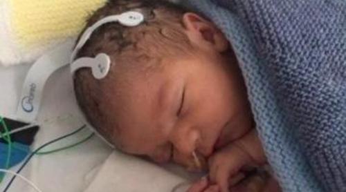 Marea Britanie: a fost demarat studiul primului tratament pe bază de canabis la nou născuți