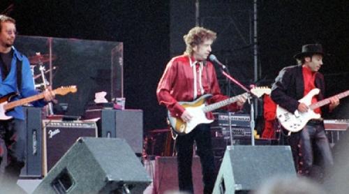 Bob Dylan spune că imaginile cu moartea lui George Floyd i-au făcut rău