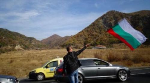 Singura frontieră deschisă spre Grecia este blocată de protestatari bulgari