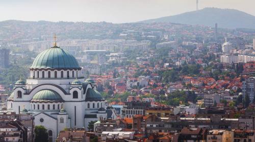 Serbia cere test de COVID-19 negativ la intrarea în țară pentru români