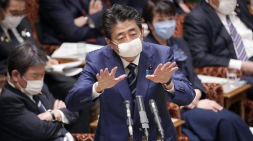 O maladie cronică inflamatorie a lăsat Japonia fără cel mai longeviv prim-ministru din istoria țării