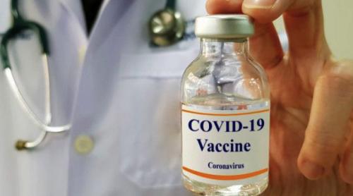 Va fi, sau nu, obligatorie, vaccinarea anti-Covid a elevilor? Autoritățile se feresc să dea un răspuns clar