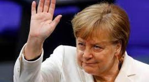 Imaginea fostului cancelar german Angela Merkel distrusă complet de război și legăturile cu Rusia