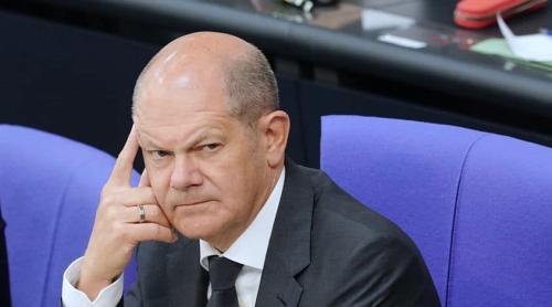 Cancelarul german Olaf Scholz este sub presiune pentru a livra tancuri în Ucraina