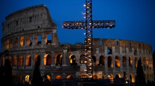 Ucraina critică procesiunea de Paște a Vaticanului pentru că a echivalat „victima și agresorul”