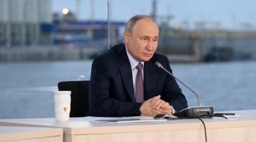 CNN: Americanii și occidentalii se tem că Putin „încearcă să reziste” până după alegerile din 2024 sperând într-o victorie a lui Donald Trump