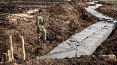 Zelensky: Ucraina construiește linii de fortificații de peste 2.000 de kilometri