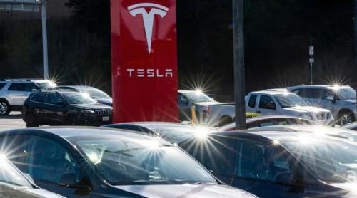 Tesla concediază mai mult de 10% din personal la nivel global pe măsură ce vânzările de vehicule electrice scad