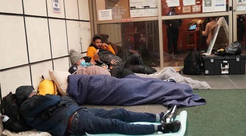 Unul din cinci hoteluri din New York este este acum un adăpost pentru migranti