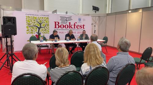 Cartea „Bastonul din ranița mea era din… naftalină”, publicată de Mihai Baron la Bookfest: "O invitație pentru fiecare să-și reviziteze viața și să și-o scrie. Povestea fiecăruia este importantă!"