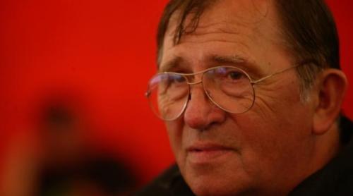 La mulți ani, Virgil Ogășanu! Actorul care ne bucura neuitatele nopți ale revelioanelor dinainte de 89