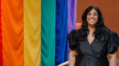 Ministrul Culturii din Norvegia și-a aratat sânii pe scenă în solidaritate cu comunitatea LGBTQ