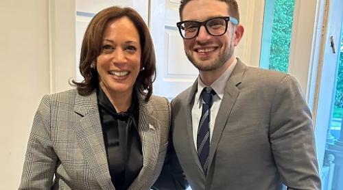 Miliardarul Soros o susține pe Kamala Harris