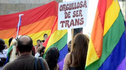 Controversă în Argentina, unde un ministru spune că respinge „diversitatea identităților sexuale care nu corespund biologiei”:  "Sunt invenții"
