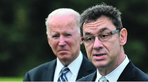 Administrația Biden a prelungit declarația de urgență pentru COVID-19 până în 2029 în încercarea de a proteja de răspundere companiile farmaceutice implicate în producerea de vaccinuri anti-Covid