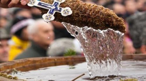 Tradiţii şi superstiţii. V-a rămas busuioc de la Bobotează? Iată cum vă apără acesta de rele