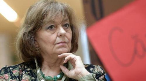 La mulți ani, Ana Blandiana! ”Dumnezeu m-a făcut să scriu cărți”