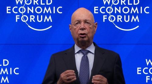 Klaus Schwab, fondatorul Forumului de la Davos, se retrage din funcția de președinte