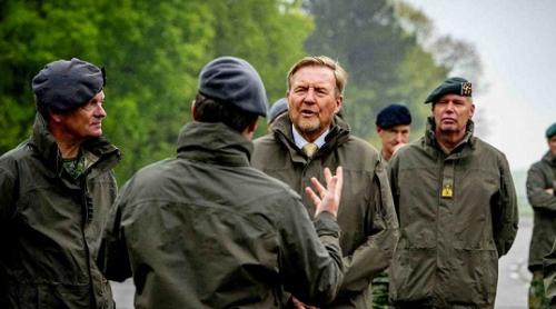 Regele Willem-Alexander consideră că Olanda trebuie să se „înarmeze până în dinți”