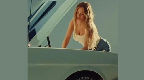 „Wokismul e mort”:  Acțiunile American Eagle explodează pe bursă după o campanie provocatoare alături de Sydney Sweeney
