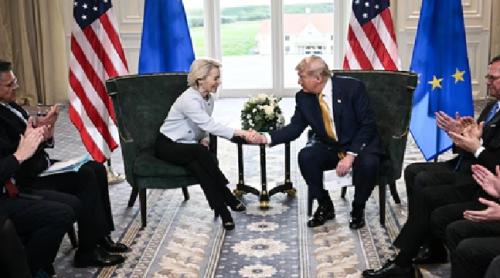„Vasalizare”: Donald Trump și Ursula von der Leyen ajung cu greu la un acord - UE accepta angajamente majore privind achiziția de gaze naturale lichefiate și arme