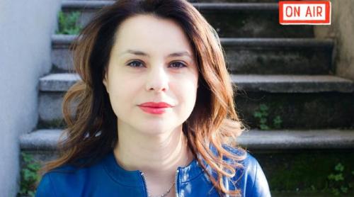 La mulți ani, Gianina Cărbunariu! Regizoarea bătăioasă ca o Ioana d”Arc a culturii