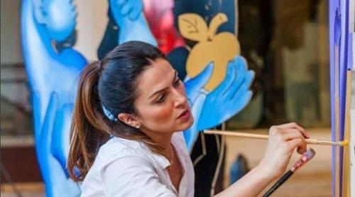La mulți ani, Alexandra Nechita! A fost și va rămâne pentru lumea întreagă ”Micuța Picasso”