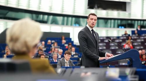 Jordan Bardella, liderul grupului Patrioți pentru Europa, depune o moțiune de cenzură împotriva Ursulei von der Leyen