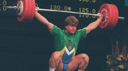 La mulți ani, Nicu Vlad! ”Hercule din Carpați”, cel mai medaliat halterofil al nostru