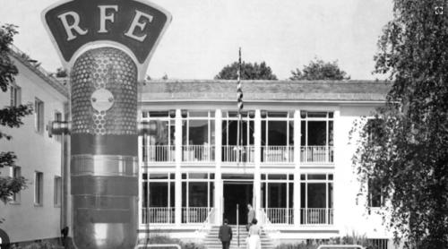 SUA suspendă finanțarea postului Radio Europa Liberă, aliniat la UE