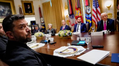 SUA preiau conducerea negocierilor de pace din Ucraina — UE rămâne spectator