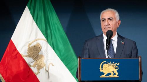 Prințul moștenitor al Iranului, aflat în exil, îl imploră pe Trump să lovească regimul