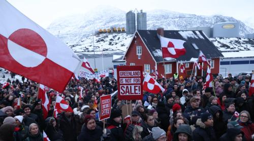 Trump anunță impunerea de tarife vamale asupra a 8 aliați NATO în cea mai recentă încercare de a achiziționa Groenlanda