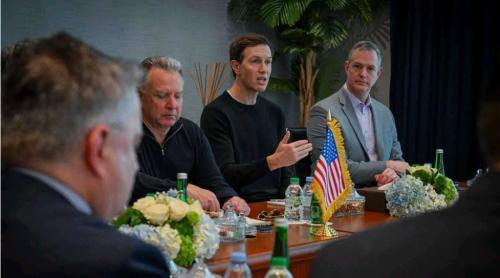 Discuțiile trilaterale dintre SUA, Rusia și Ucraina pentru încheierea războiului - „Suntem foarte aproape de o întâlnire între Putin și Zelensky”, a declarat un oficial american.