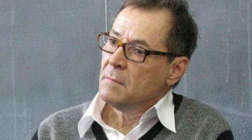 La mulți ani, Petru Popescu! Scriitorul rebel, exponentul generației anilor 70