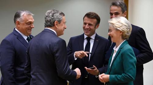 Trump finanțează promovarea libertății de exprimare în Europa, după decenii în care SUA a finanțat politicile de gen și climat