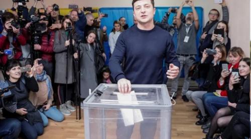 Zelensky vrea să organizeze alegeri prezidențiale și un referendum privind acordul de pace  