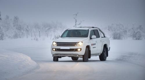 Inovațiile din industria anvelopelor: tehnologii noi care îmbunătățesc siguranța și performanța