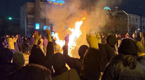 „Au atacat! Au atacat!” – Iranienii între frică și euforie după loviturile americane și israeliene