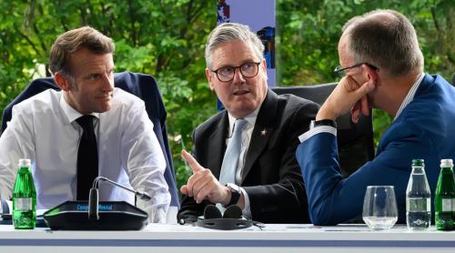 Franța, Germania și Marea Britanie pregătesc „acțiuni defensive”  împotriva Iranului coordonate cu SUA