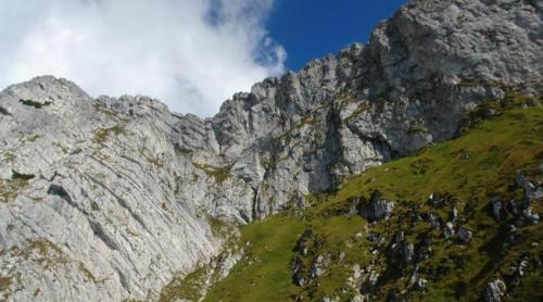 Povestea pietrei. De la piatra din pantof, la piatra filozofală