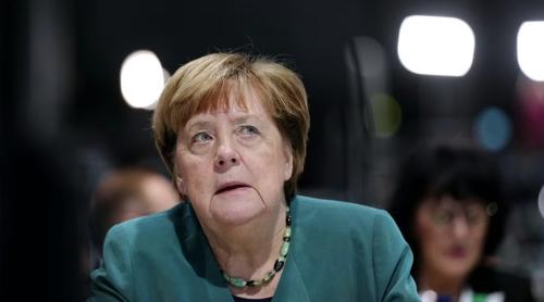 Angela Merkel îndeamna imigranții sa voteze împotriva AfD