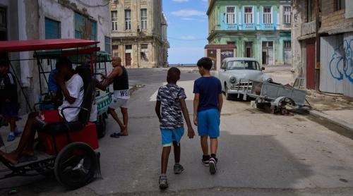 ​​​​​​​Sfârșitul unei ere la Havana: Cele trei scenarii care vor decide viitorul Cubei