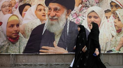 Trump îi numește pe liderii iranieni „ticăloși nebuni” și avertizează că aceștia „vor ajunge în iad”